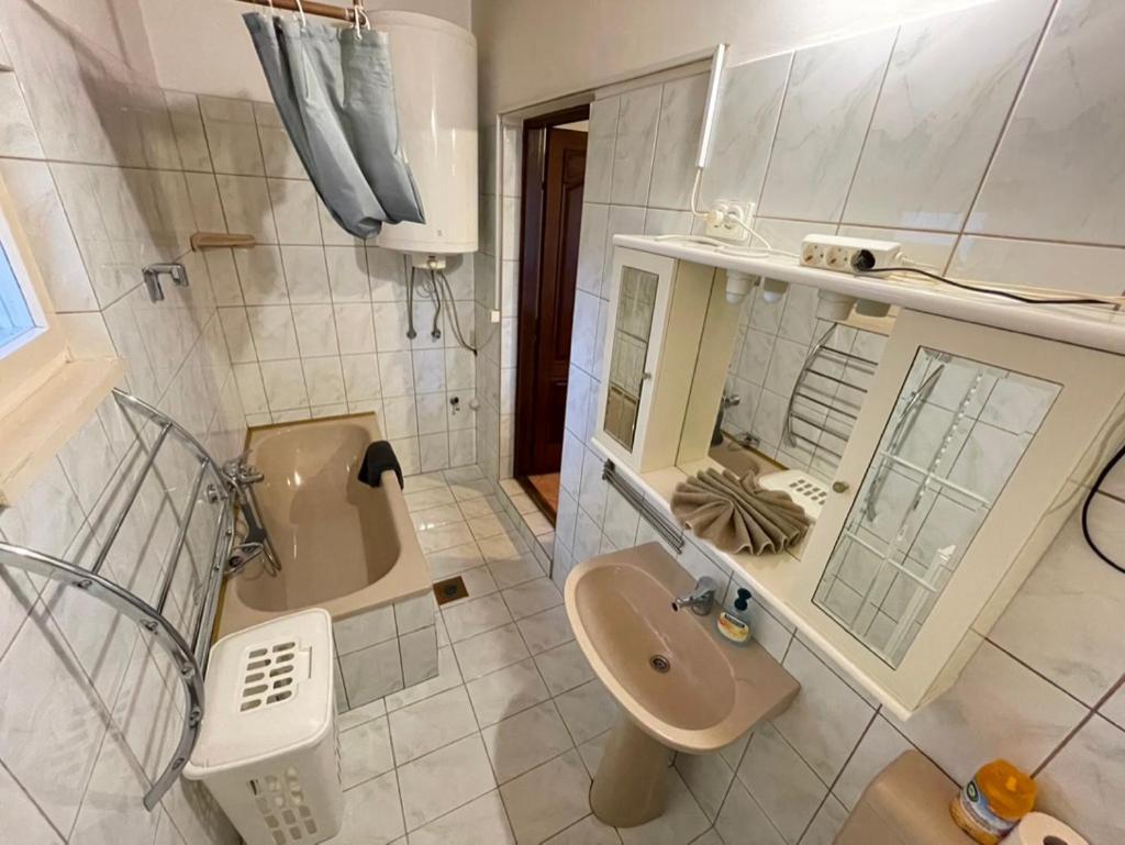 Fuegefa Apartman Balatonmáriafürdő Eksteriør billede